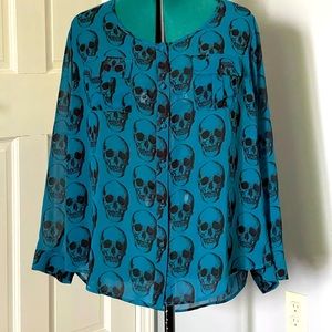 Torrid Shear Skulls Top